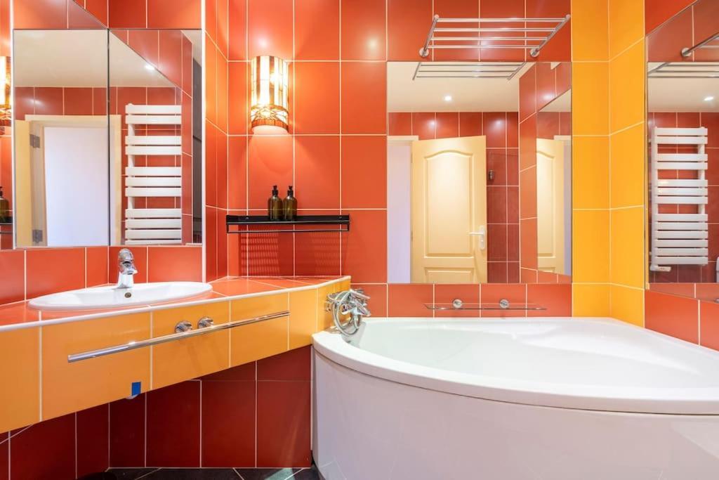 City Escape Apartman Le Bourget Kültér fotó
